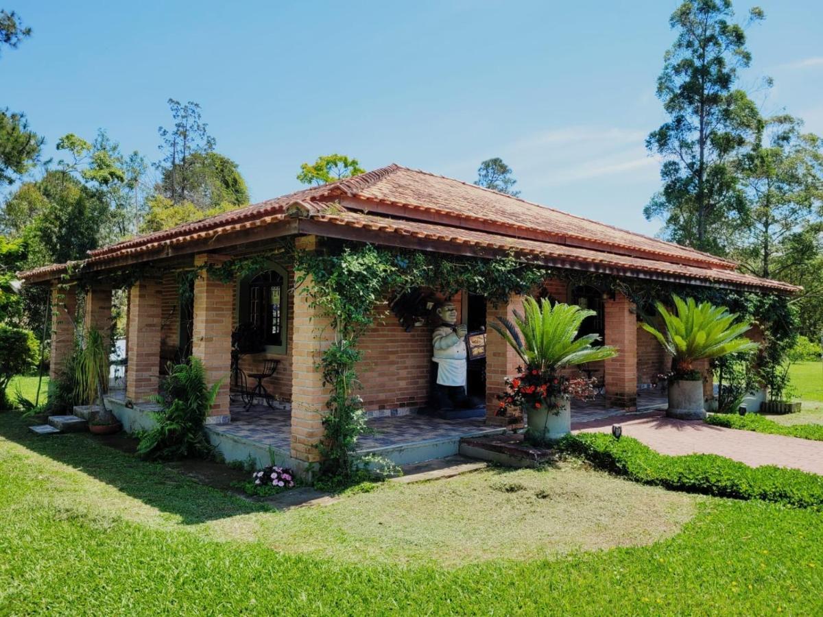 Pousada Dos Girassois Cunha Extérieur photo
